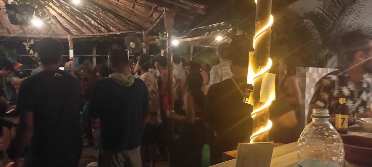 Red Monkeys Hostel Arambol Bagian luar foto