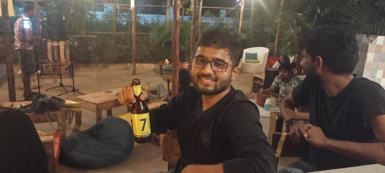 Red Monkeys Hostel Arambol Bagian luar foto